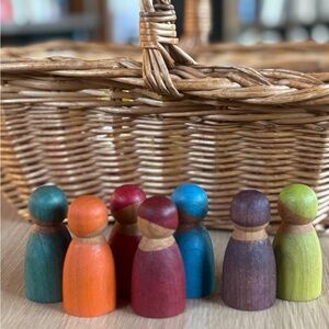 GRIMM'S SPIEL & HOLZ
7 Rainbow Wooden Peg Dolls